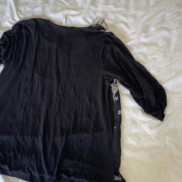 Rose & Olive Mixed Media Black Floral Blouse with Lace Trim - Picture 7 of 7